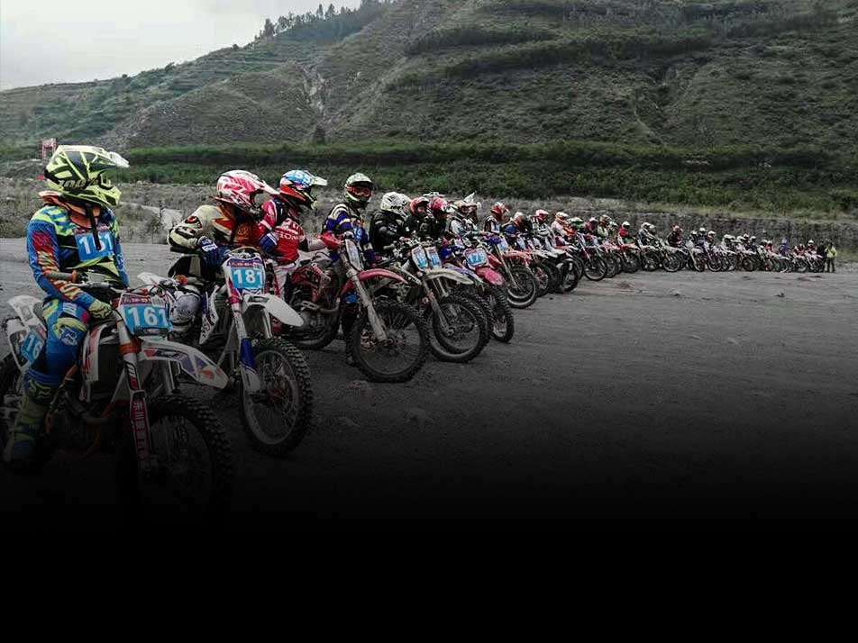 华洋赛车“K6”勇夺2016东川泥石流越野赛冠军！